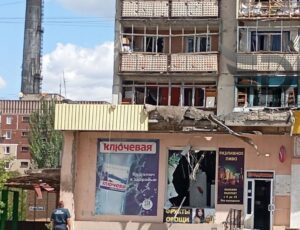 Фронтовая Горловка: Прилет в магазин, в соцсетях пишут про погибшего и пятерых раненых